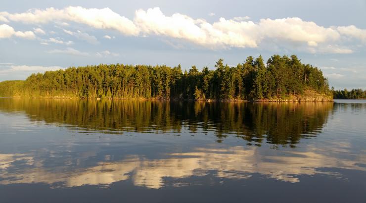 Sqʷsəb and the people of the big lake - Solid Ground