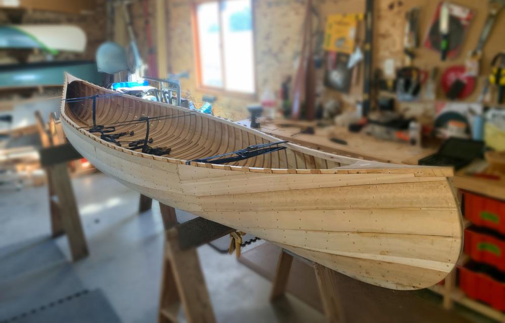 Installing triangular cherry decks, thwarts, and seats (with a birdseye maple inlay for the deck)