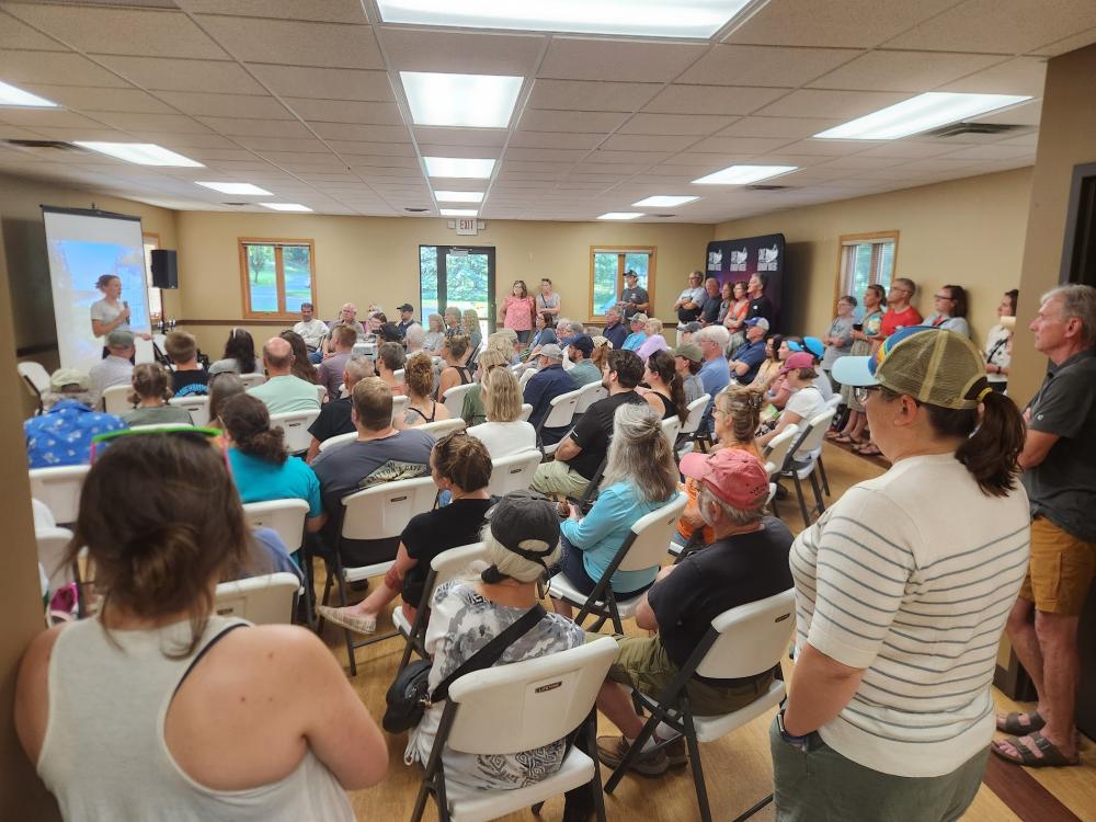 Mankato Event - full room of people 