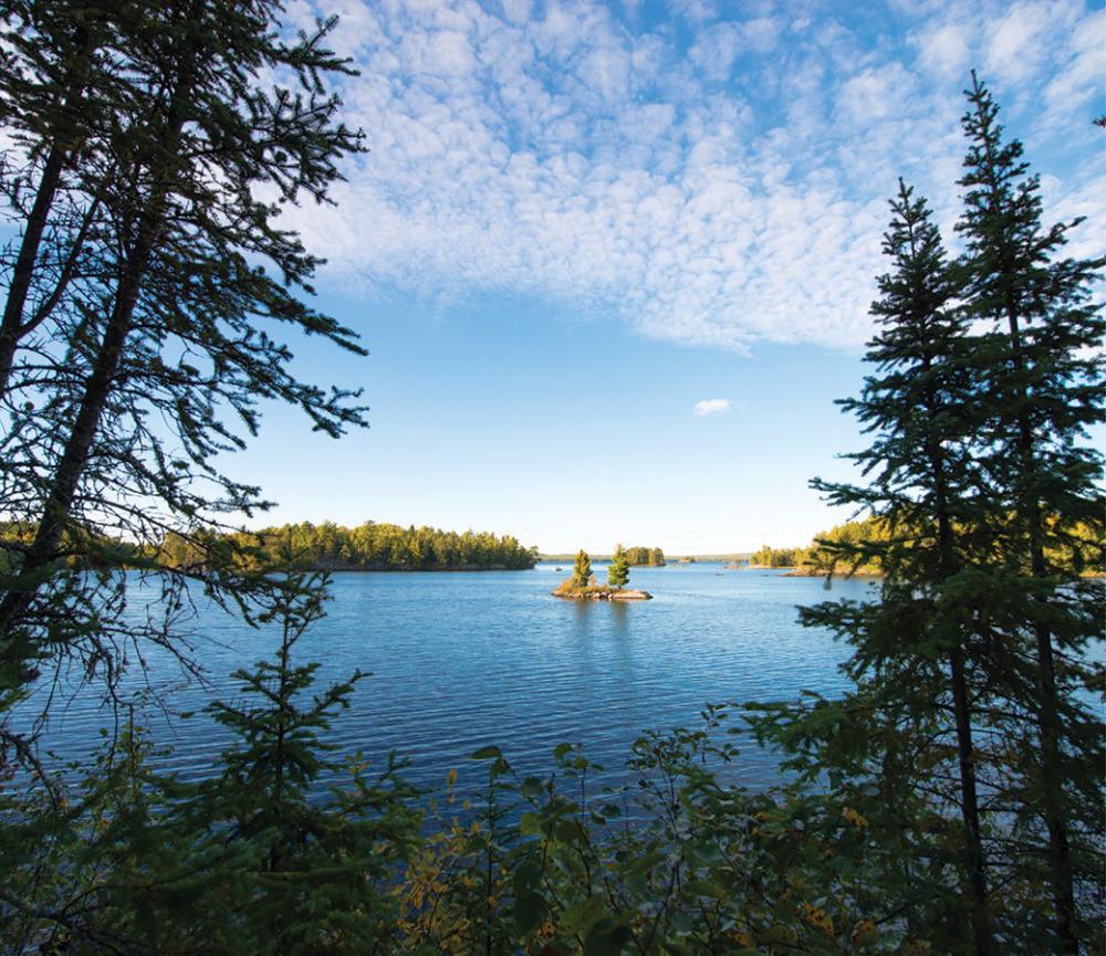 Multiple sites in the park are water access only. [o] Voyageurs Conservancy